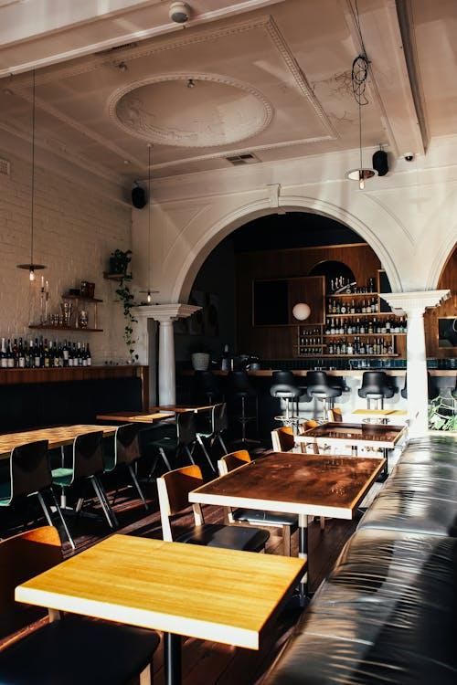 Why Restaurant-Only Listing Platforms Benefit Property Owners and Agents